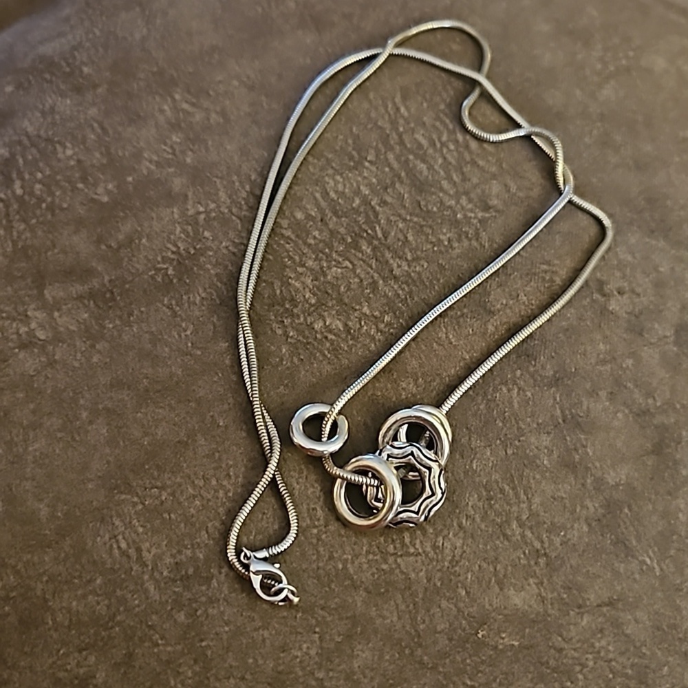 VTG Long Snake Chain Circle Donut Charms Sweater Necklace - Picture 5 of 5